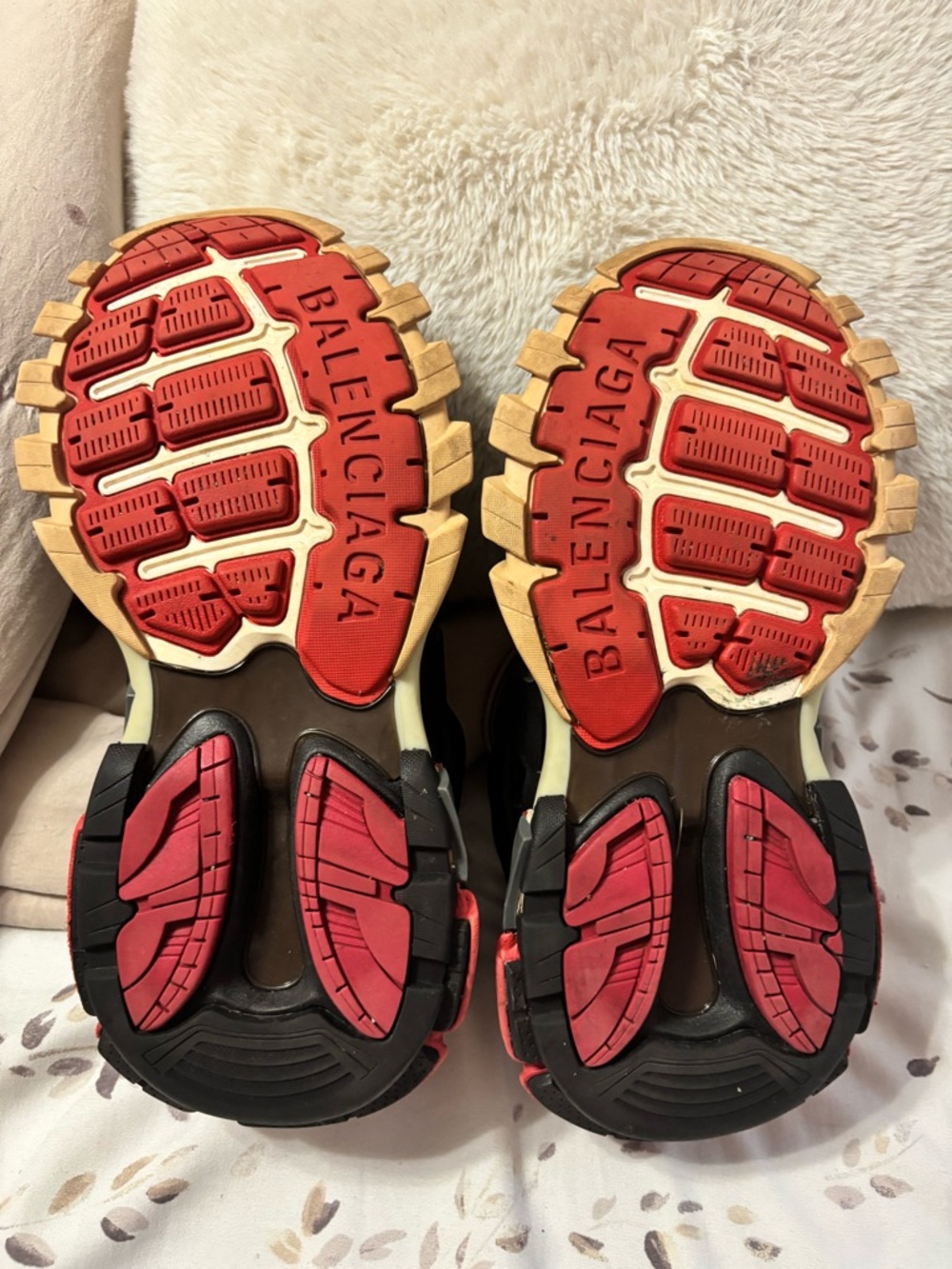 Balenciaga Black & Gray Track Sneakers with Red-White Laces - Picture 3 of 4